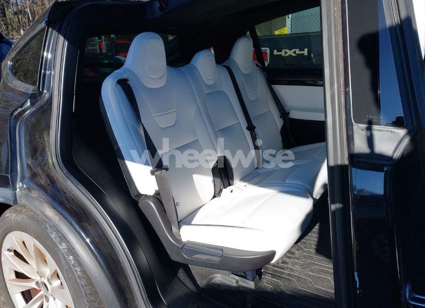 Photo 8 of 2017 Tesla Model X P100D (VIN 5YJXCDE4XHF055805)