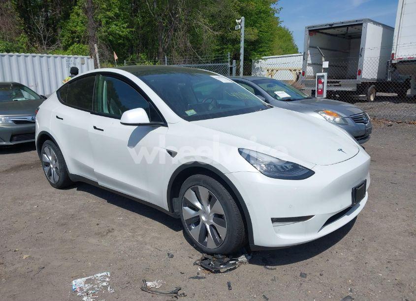 2021 Tesla Model Y LONG RANGE DUAL MOTOR ALL-WHEEL DRIVE (VIN 5YJYGAEE0MF149430) main photo