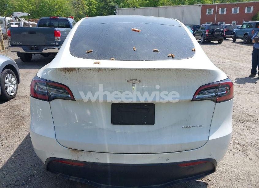 Photo 15 of 2021 Tesla Model Y LONG RANGE DUAL MOTOR ALL-WHEEL DRIVE (VIN 5YJYGAEE0MF149430)