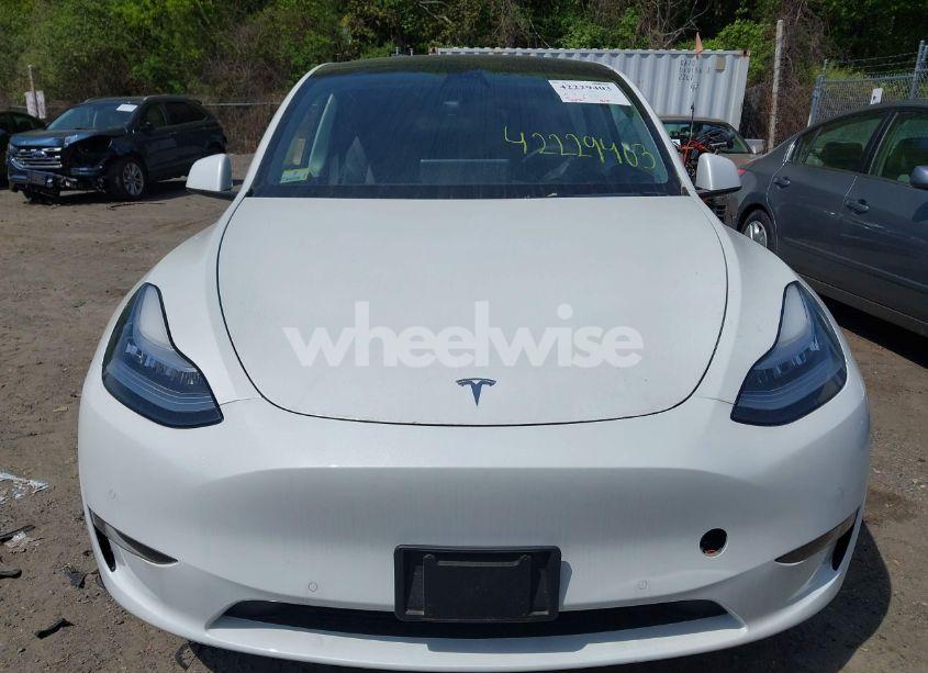 Photo 6 of 2021 Tesla Model Y LONG RANGE DUAL MOTOR ALL-WHEEL DRIVE (VIN 5YJYGAEE0MF149430)