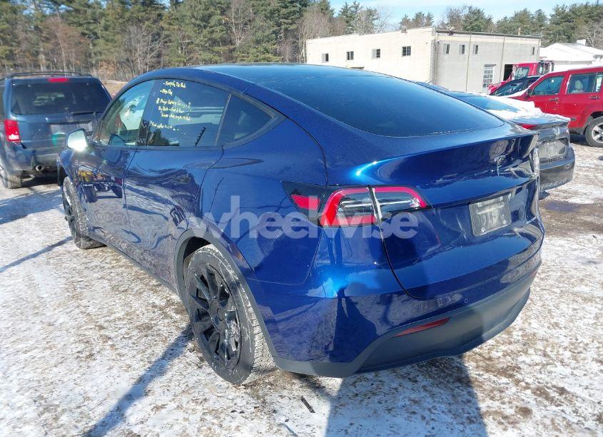 Photo 14 of 2021 Tesla Model Y LONG RANGE DUAL MOTOR ALL-WHEEL DRIVE (VIN 5YJYGAEE1MF144432)