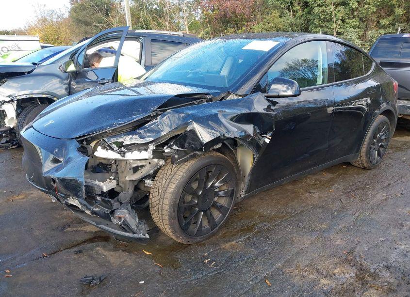 Photo 2 of 2021 Tesla Model Y LONG RANGE DUAL MOTOR ALL-WHEEL DRIVE (VIN 5YJYGAEE2MF273201)