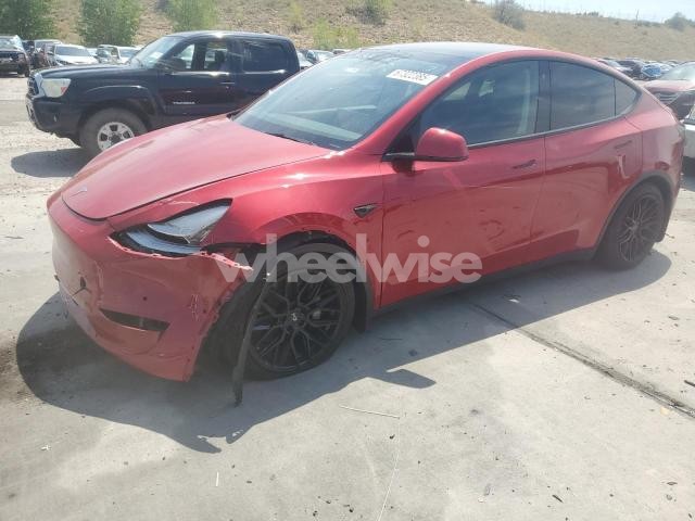 Photo 6 of 2021 TESLA MODEL Y (VIN 5YJYGAEE3MF146313)
