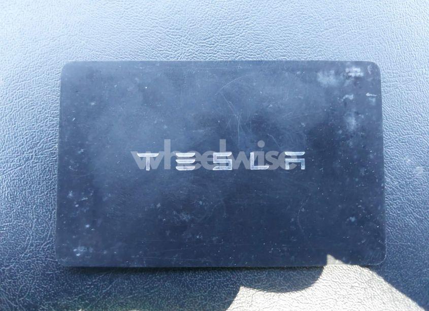 Photo 11 of 2021 Tesla Model Y LONG RANGE DUAL MOTOR ALL-WHEEL DRIVE (VIN 5YJYGAEE3MF172961)