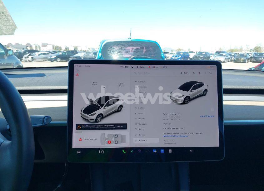 Photo 18 of 2021 Tesla Model Y LONG RANGE DUAL MOTOR ALL-WHEEL DRIVE (VIN 5YJYGAEE3MF172961)