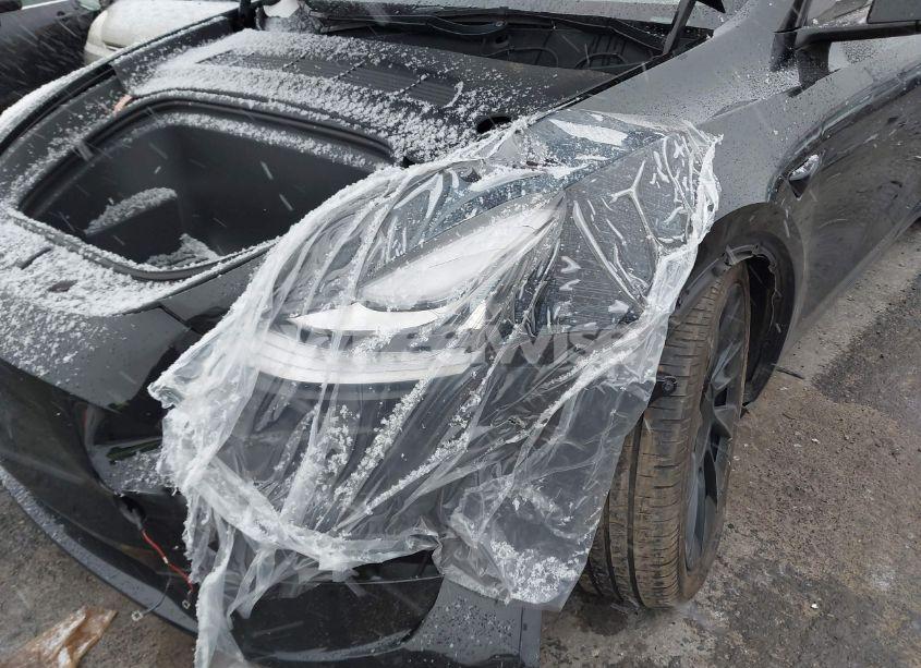 Photo 6 of 2021 Tesla Model Y LONG RANGE DUAL MOTOR ALL-WHEEL DRIVE (VIN 5YJYGAEE5MF228673)