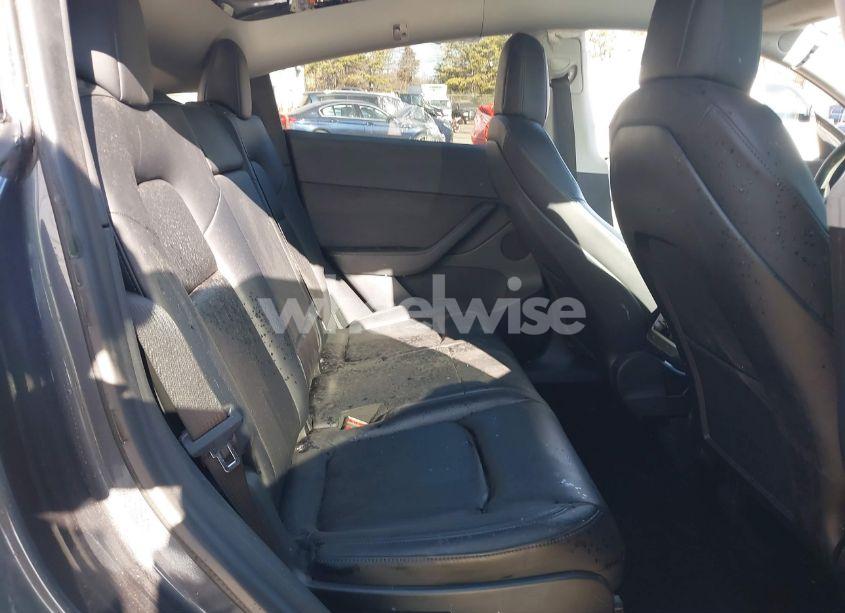 Photo 8 of 2021 Tesla Model Y LONG RANGE DUAL MOTOR ALL-WHEEL DRIVE (VIN 5YJYGAEE6MF180410)