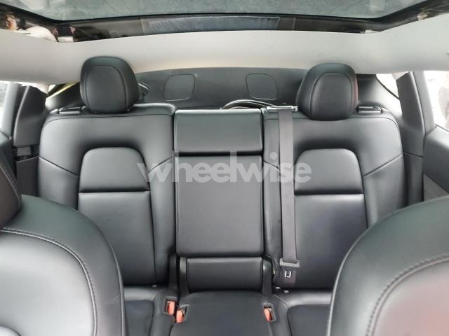 Photo 8 of 2021 TESLA MODEL Y (VIN 5YJYGAEE7MF238346)