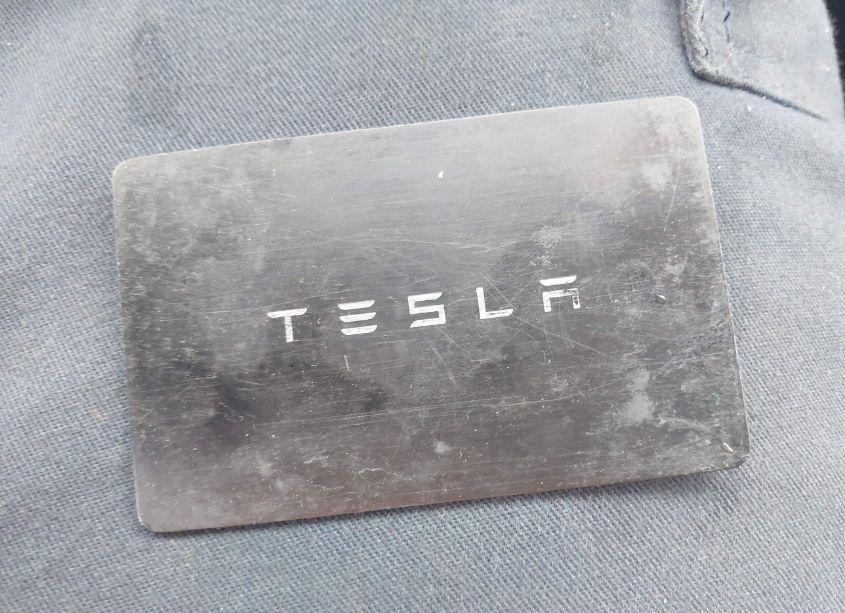 Photo 11 of 2021 Tesla Model Y LONG RANGE DUAL MOTOR ALL-WHEEL DRIVE (VIN 5YJYGAEE7MF294190)