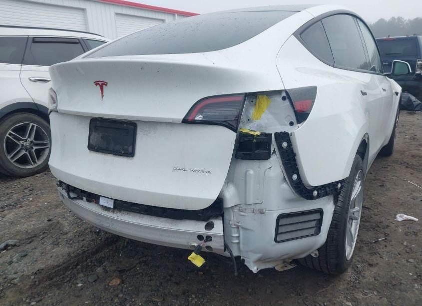 Photo 22 of 2021 Tesla Model Y LONG RANGE DUAL MOTOR ALL-WHEEL DRIVE (VIN 5YJYGAEE7MF294190)