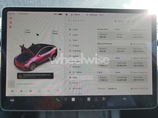 Photo 2 of 2021 TESLA MODEL Y (VIN 5YJYGAEE8MF146100)