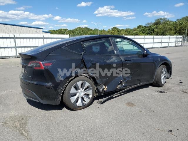 Photo 4 of 2021 TESLA MODEL Y (VIN 5YJYGAEE8MF146100)