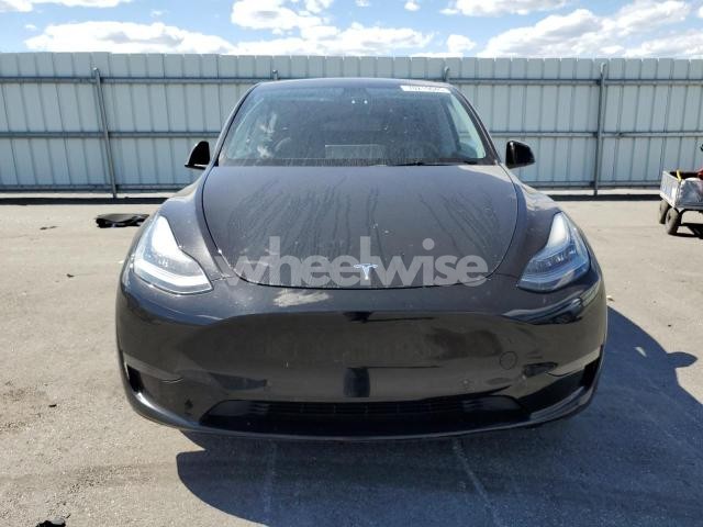 Photo 5 of 2021 TESLA MODEL Y (VIN 5YJYGAEE8MF146100)
