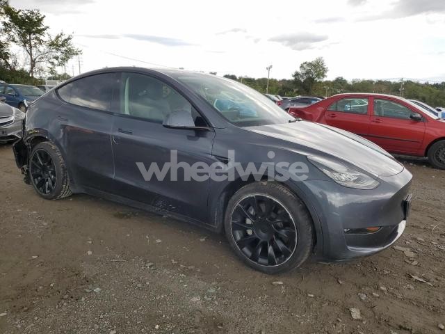 Photo 14 of 2021 TESLA MODEL Y (VIN 5YJYGAEEXMF136734)