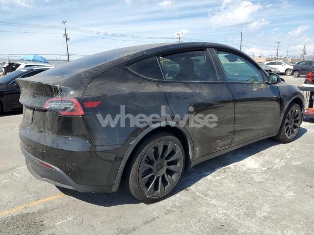 Photo 2 of 2021 TESLA MODEL Y (VIN 5YJYGDEDXMF163277)