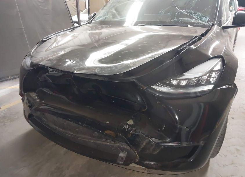 Photo 6 of 2020 Tesla Model Y LONG RANGE DUAL MOTOR ALL-WHEEL DRIVE (VIN 5YJYGDEE0LF017476)