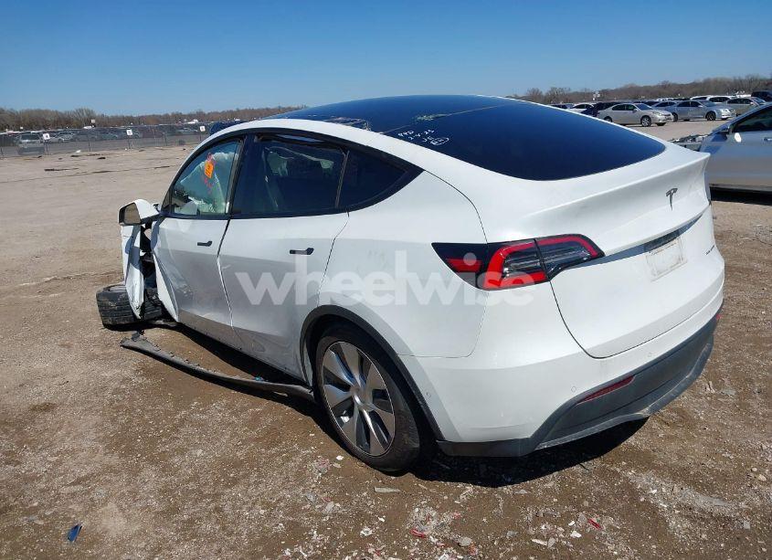 Photo 3 of 2021 Tesla Model Y LONG RANGE DUAL MOTOR ALL-WHEEL DRIVE (VIN 5YJYGDEE0MF106255)