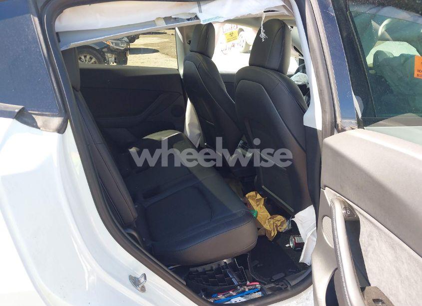 Photo 8 of 2021 Tesla Model Y LONG RANGE DUAL MOTOR ALL-WHEEL DRIVE (VIN 5YJYGDEE0MF106255)