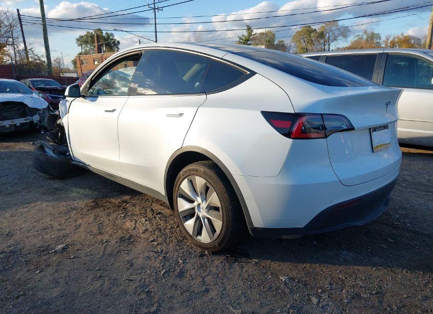 Photo 3 of 2021 Tesla Model Y LONG RANGE DUAL MOTOR ALL-WHEEL DRIVE (VIN 5YJYGDEE0MF109916)