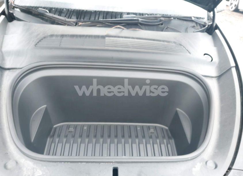 Photo 10 of 2021 Tesla Model Y LONG RANGE DUAL MOTOR ALL-WHEEL DRIVE (VIN 5YJYGDEE0MF201432)