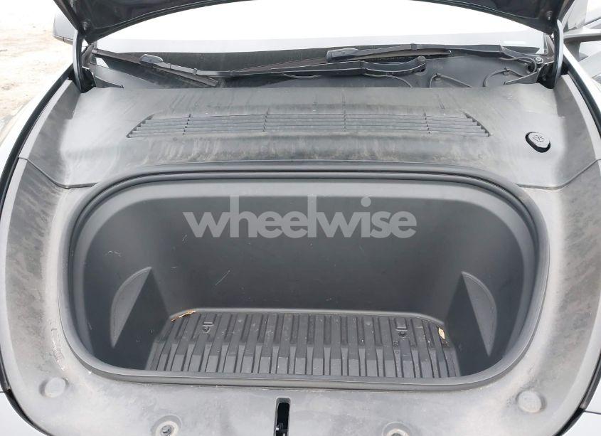 Photo 10 of 2021 Tesla Model Y LONG RANGE DUAL MOTOR ALL-WHEEL DRIVE (VIN 5YJYGDEE0MF259783)