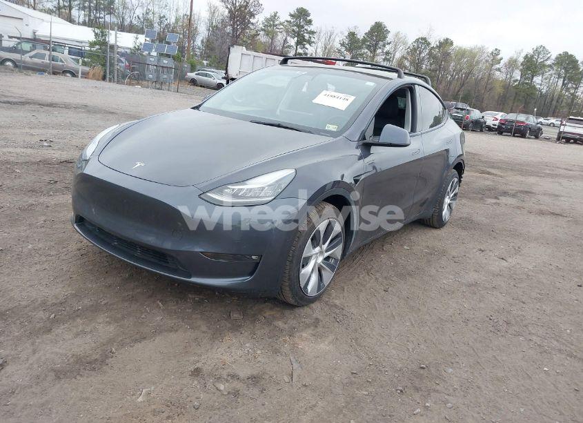 Photo 2 of 2021 Tesla Model Y LONG RANGE DUAL MOTOR ALL-WHEEL DRIVE (VIN 5YJYGDEE0MF259783)