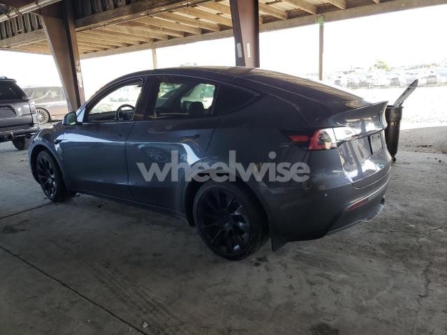 Photo 3 of 2021 TESLA MODEL Y (VIN 5YJYGDEE0MF274171)
