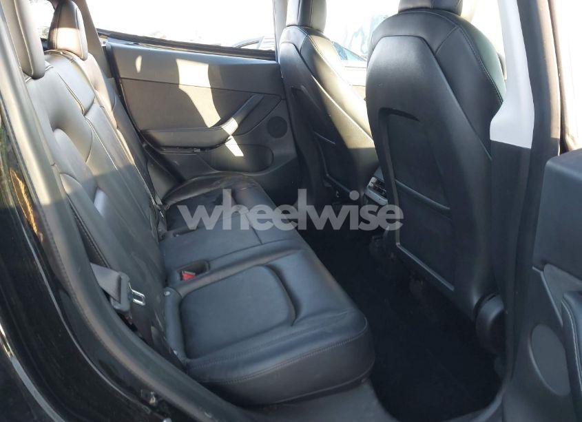 Photo 8 of 2021 Tesla Model Y LONG RANGE DUAL MOTOR ALL-WHEEL DRIVE (VIN 5YJYGDEE0MF275885)