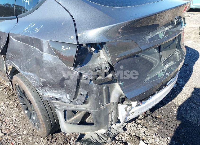 Photo 19 of 2020 Tesla Model Y LONG RANGE DUAL MOTOR ALL-WHEEL DRIVE (VIN 5YJYGDEE1LF009211)