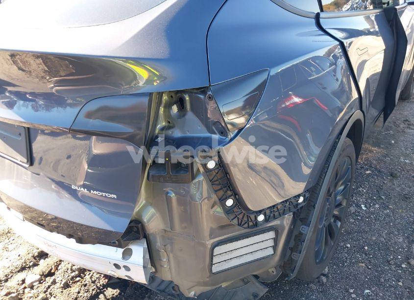 Photo 21 of 2020 Tesla Model Y LONG RANGE DUAL MOTOR ALL-WHEEL DRIVE (VIN 5YJYGDEE1LF009211)