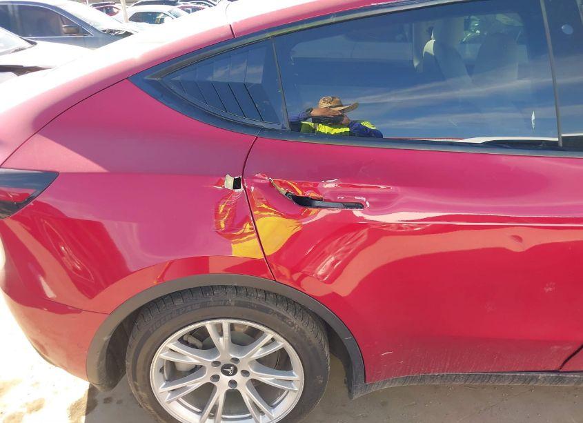 Photo 22 of 2020 Tesla Model Y LONG RANGE DUAL MOTOR ALL-WHEEL DRIVE (VIN 5YJYGDEE1LF049708)