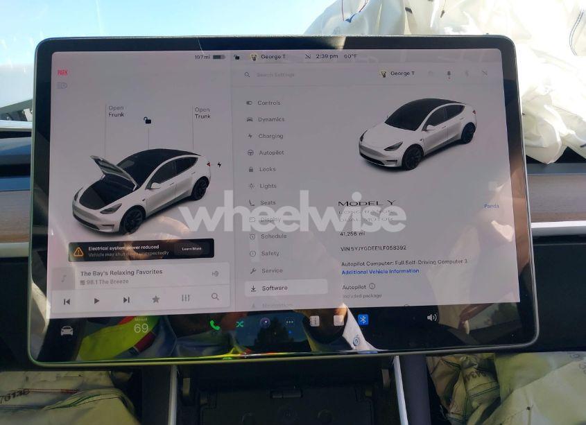Photo 18 of 2020 Tesla Model Y LONG RANGE DUAL MOTOR ALL-WHEEL DRIVE (VIN 5YJYGDEE1LF058392)