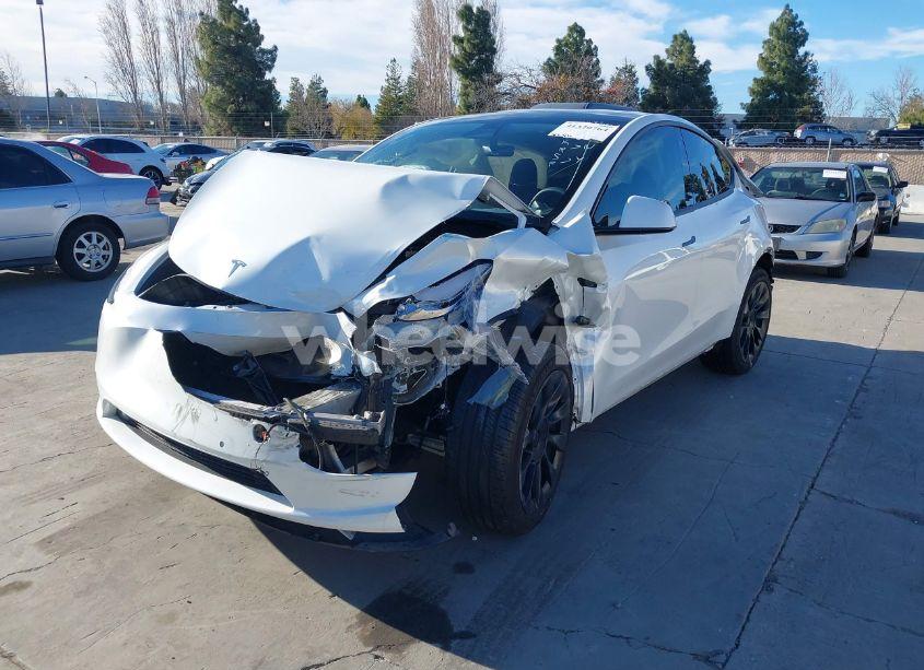 Photo 2 of 2020 Tesla Model Y LONG RANGE DUAL MOTOR ALL-WHEEL DRIVE (VIN 5YJYGDEE1LF058392)