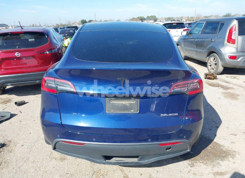 Photo 17 of 2021 Tesla Model Y LONG RANGE DUAL MOTOR ALL-WHEEL DRIVE (VIN 5YJYGDEE1MF060385)
