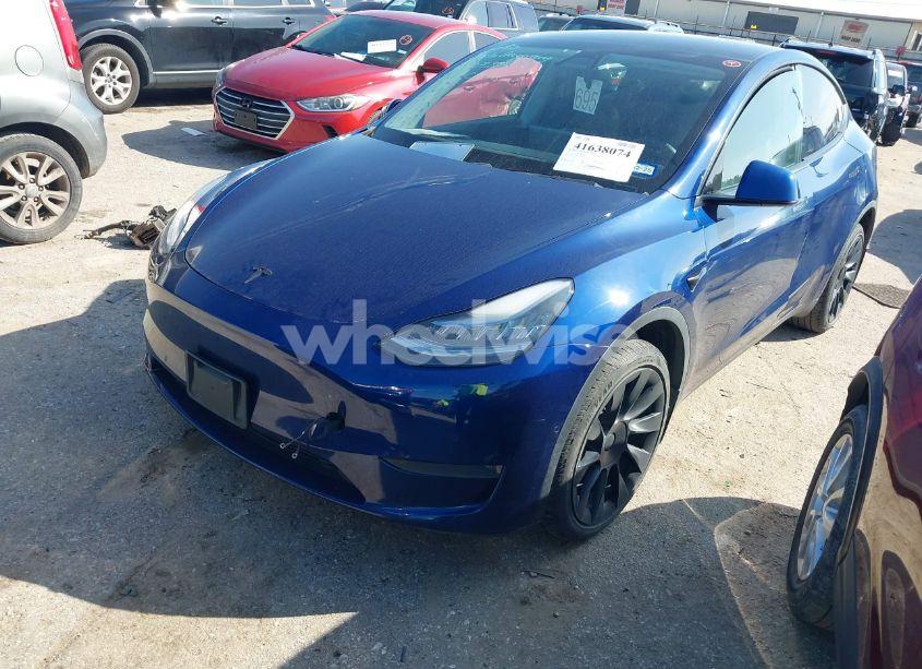 Photo 2 of 2021 Tesla Model Y LONG RANGE DUAL MOTOR ALL-WHEEL DRIVE (VIN 5YJYGDEE1MF060385)