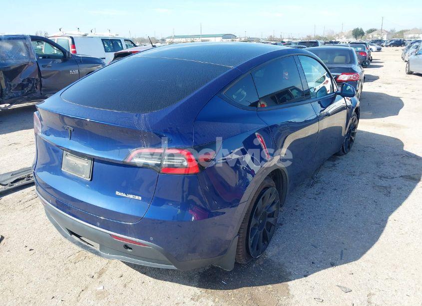 Photo 4 of 2021 Tesla Model Y LONG RANGE DUAL MOTOR ALL-WHEEL DRIVE (VIN 5YJYGDEE1MF060385)