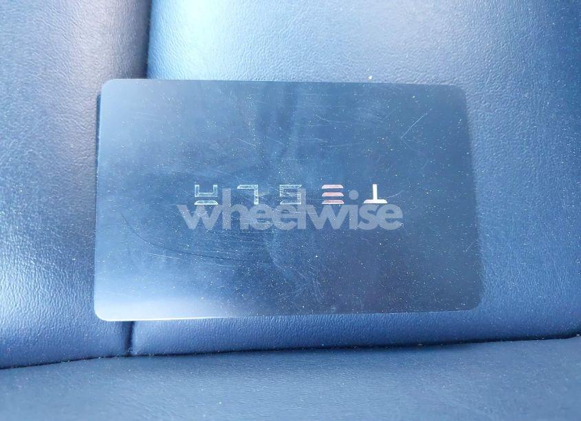 Photo 11 of 2021 Tesla Model Y LONG RANGE DUAL MOTOR ALL-WHEEL DRIVE (VIN 5YJYGDEE1MF068681)