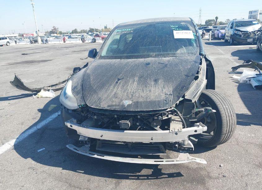 Photo 12 of 2021 Tesla Model Y LONG RANGE DUAL MOTOR ALL-WHEEL DRIVE (VIN 5YJYGDEE1MF093922)