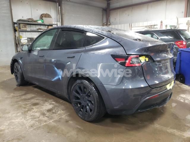 Photo 13 of 2021 TESLA MODEL Y (VIN 5YJYGDEE1MF100254)