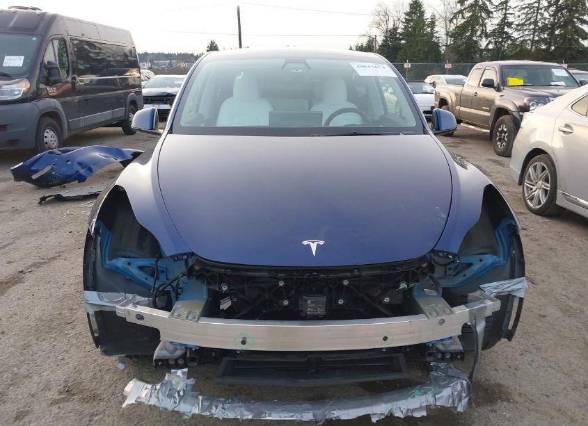 Photo 13 of 2021 Tesla Model Y LONG RANGE DUAL MOTOR ALL-WHEEL DRIVE (VIN 5YJYGDEE1MF108483)