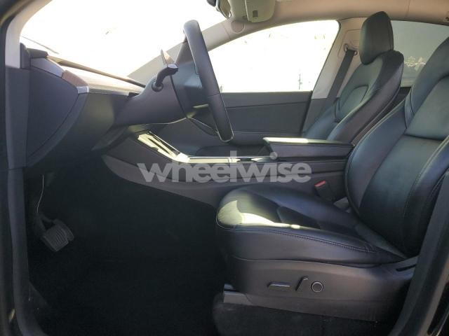 Photo 12 of 2021 TESLA MODEL Y (VIN 5YJYGDEE1MF131102)