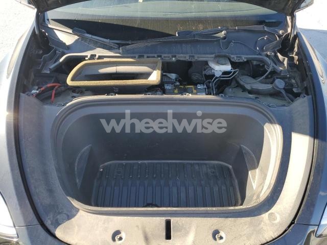 Photo 7 of 2021 TESLA MODEL Y (VIN 5YJYGDEE1MF131102)