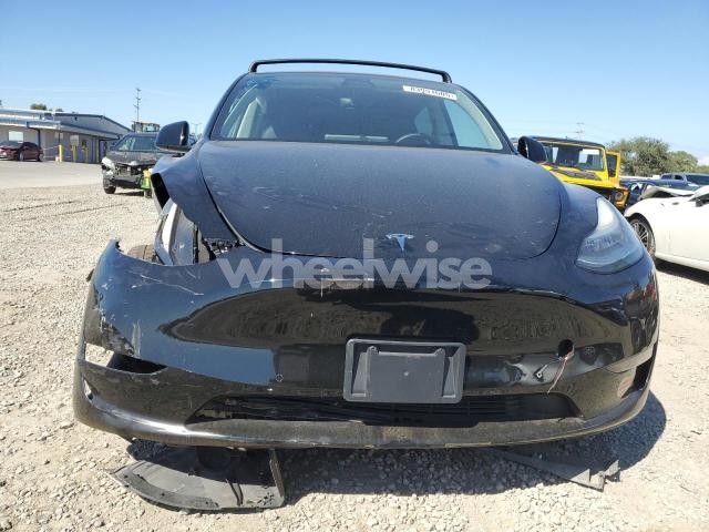 Photo 3 of 2020 TESLA MODEL Y (VIN 5YJYGDEE2LF018581)