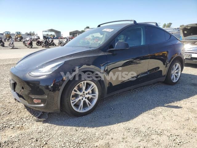 Photo 8 of 2020 TESLA MODEL Y (VIN 5YJYGDEE2LF018581)