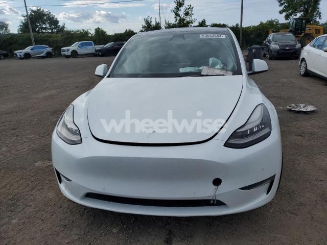 Photo 4 of 2020 TESLA MODEL Y (VIN 5YJYGDEE2LF026213)