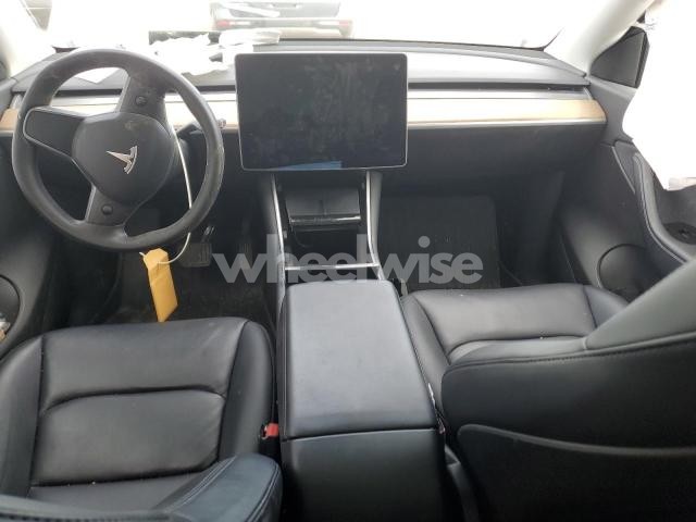 Photo 6 of 2020 TESLA MODEL Y (VIN 5YJYGDEE2LF026213)