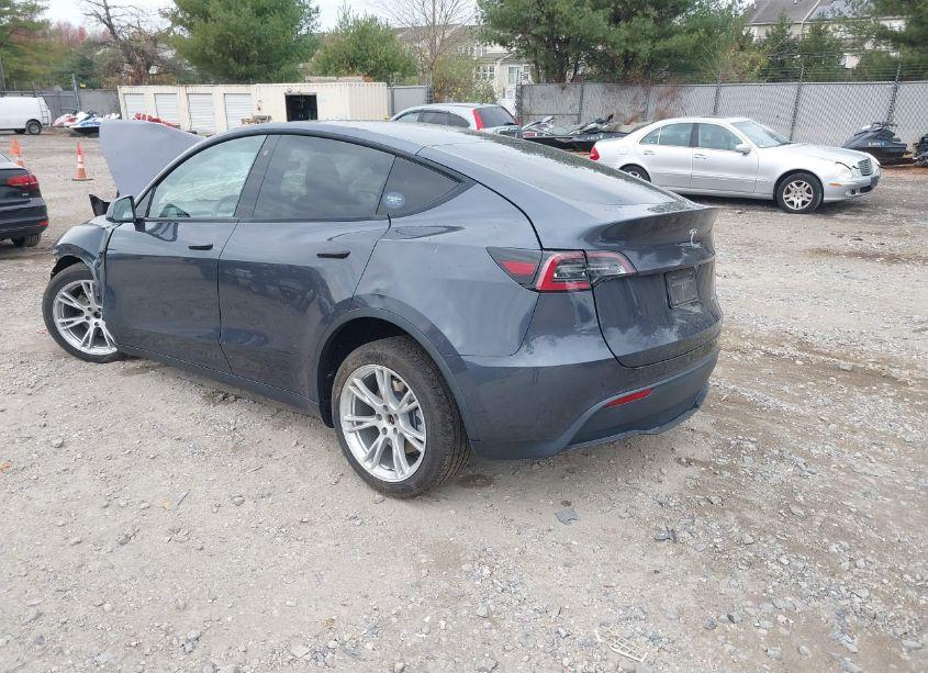 Photo 3 of 2020 Tesla Model Y LONG RANGE DUAL MOTOR ALL-WHEEL DRIVE (VIN 5YJYGDEE2LF026230)