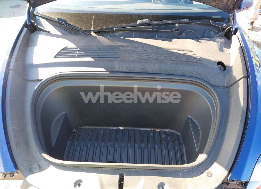 Photo 10 of 2020 Tesla Model Y LONG RANGE DUAL MOTOR ALL-WHEEL DRIVE (VIN 5YJYGDEE2LF031136)