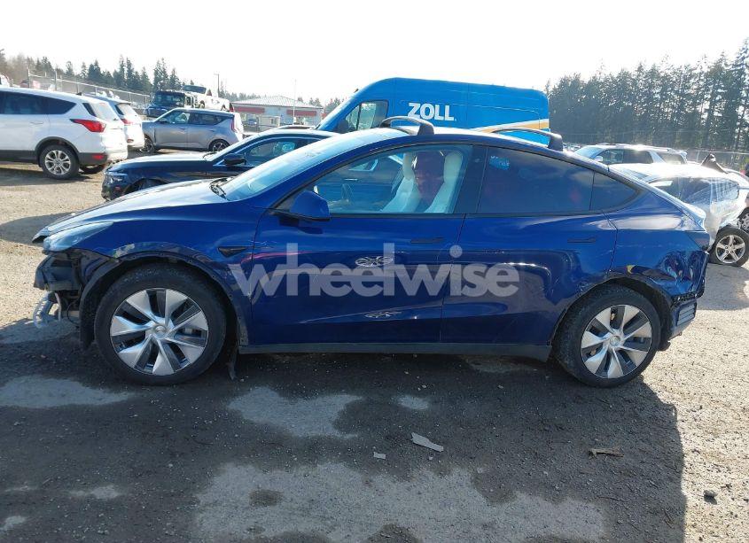 Photo 15 of 2020 Tesla Model Y LONG RANGE DUAL MOTOR ALL-WHEEL DRIVE (VIN 5YJYGDEE2LF031136)