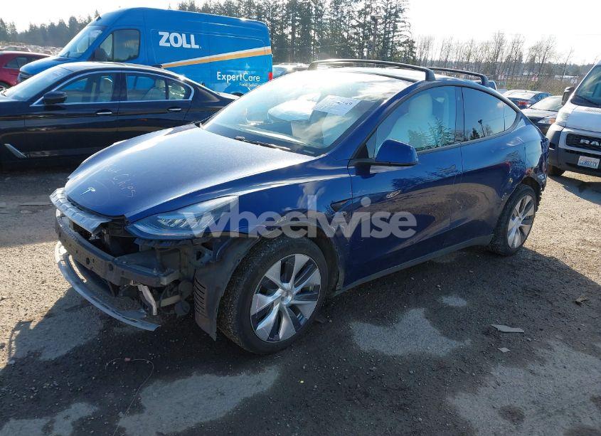 Photo 2 of 2020 Tesla Model Y LONG RANGE DUAL MOTOR ALL-WHEEL DRIVE (VIN 5YJYGDEE2LF031136)